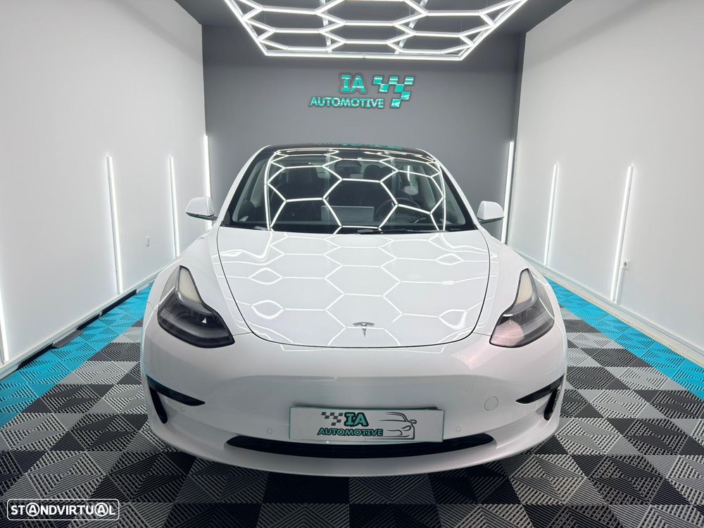 Tesla Model 3 Standard Range Plus RWD - 3