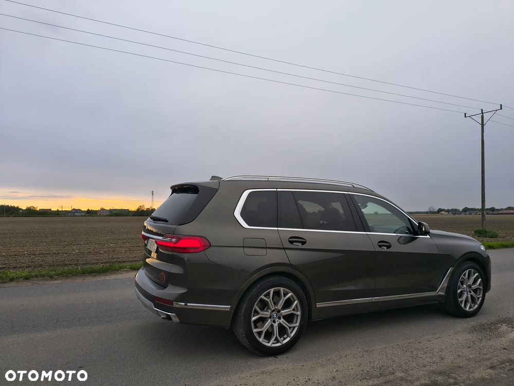 BMW X7 xDrive40d mHEV - 4