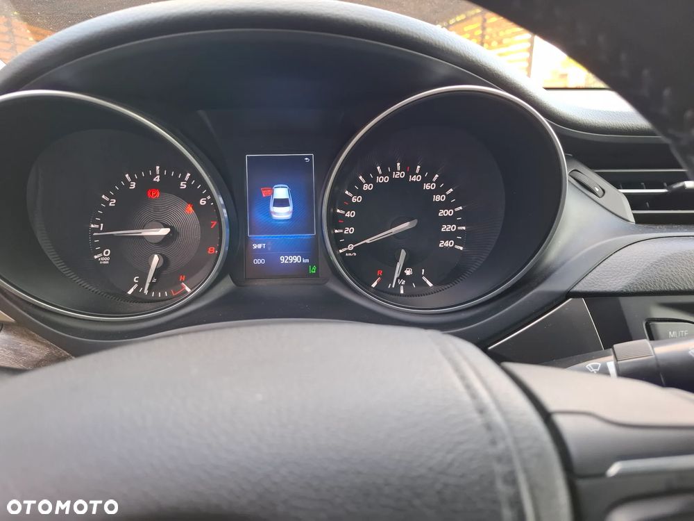 Toyota Avensis 1.8 Prestige - 9