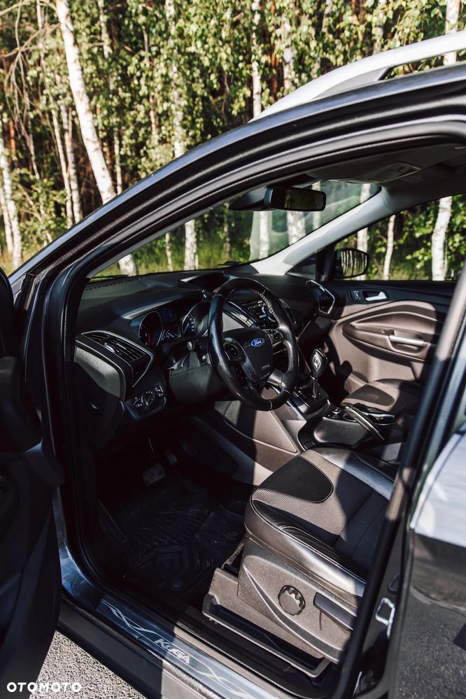 Ford Kuga 2.0 TDCi 4x4 Titanium - 2