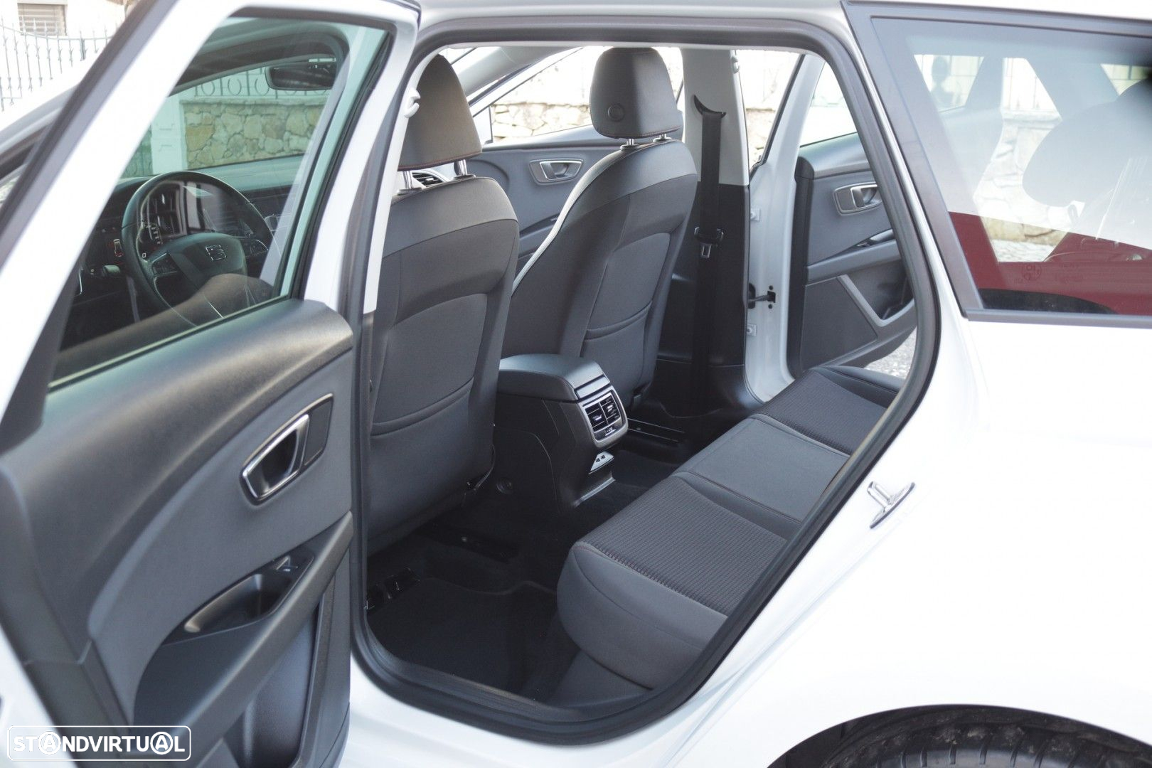 SEAT Leon ST 1.0 EcoTSI FR S/S - 25