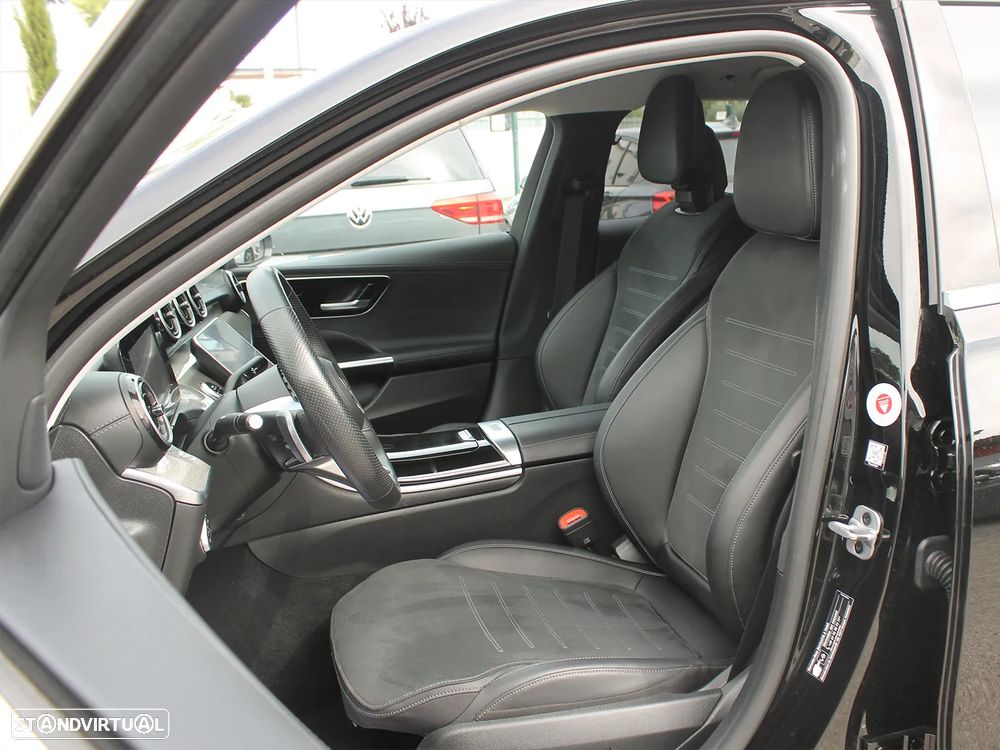 Mercedes-Benz C 300 e AMG Line - 8