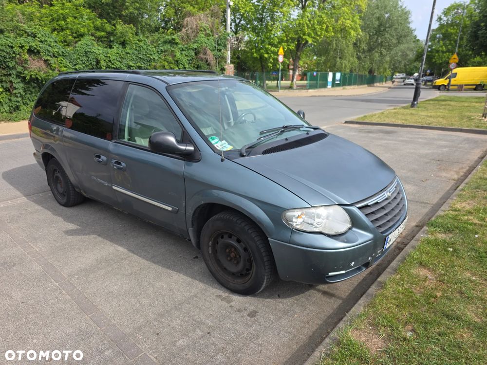 Chrysler Town & Country 3.8 - 3