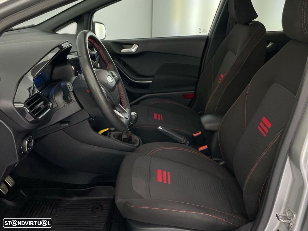 Ford Fiesta 1.0 EcoBoost MHEV ST-Line - 11