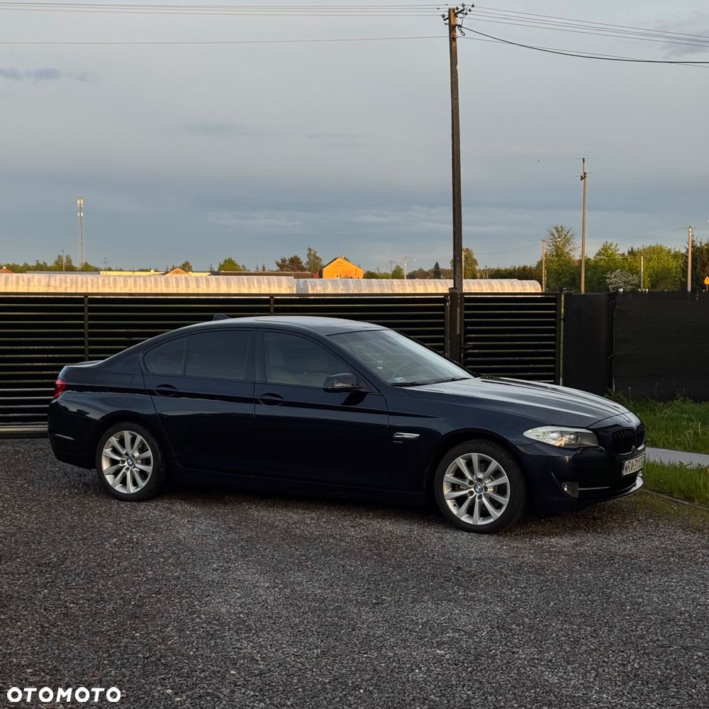 BMW Seria 5 520d - 2