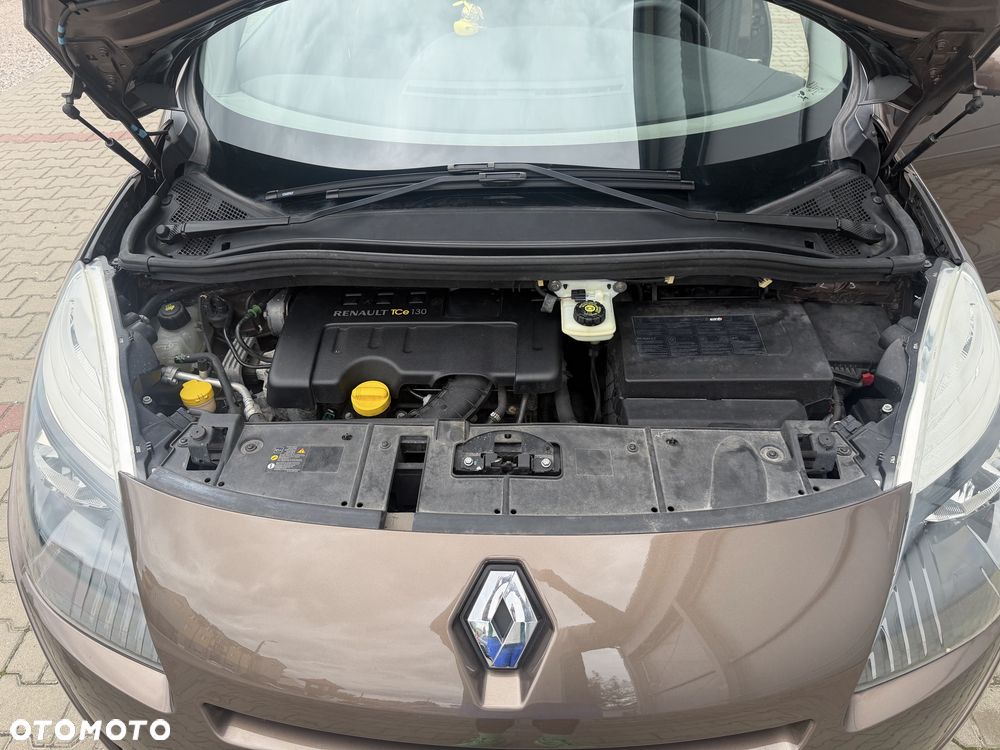 Renault Grand Scenic - 8