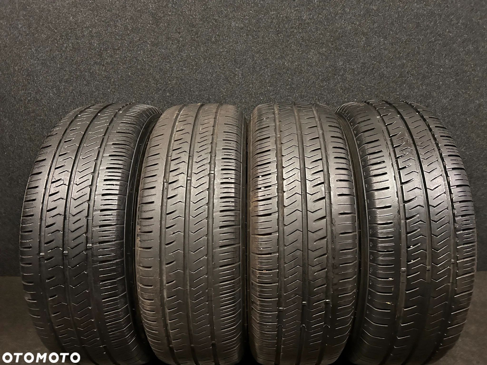 Opony letnie Hankook Radial RA28E 215/65/16C 106/104T 4szt. - 1