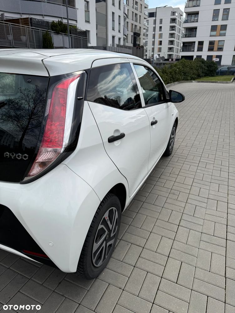 Toyota Aygo 1.0 VVT-i Sprint EU6 - 18
