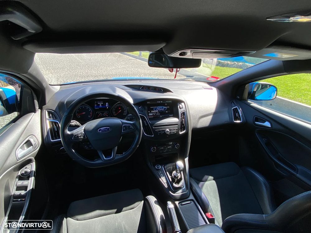 Ford Focus 2.3 EcoBoost RS Pack Performance - 20