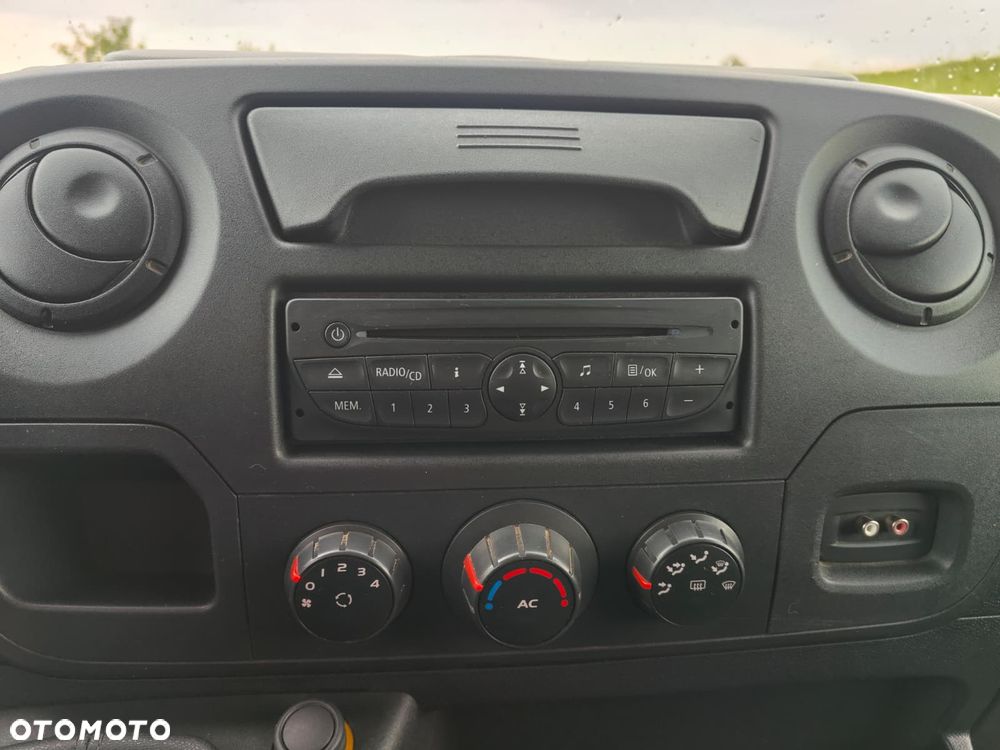 Renault Master - 13