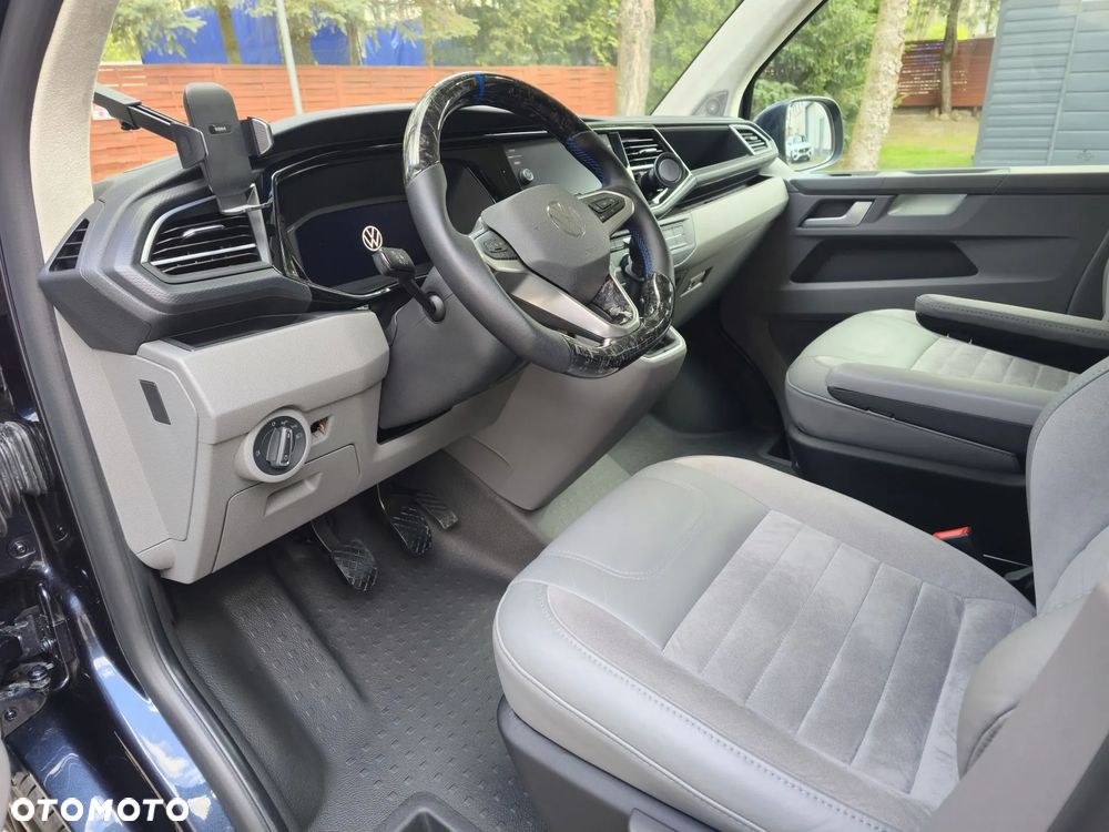 Volkswagen Transporter T6.1 - 17