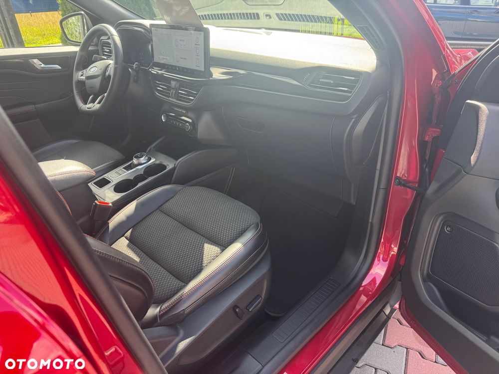 Ford Kuga 2.5 FHEV AWD ST-Line X - 14