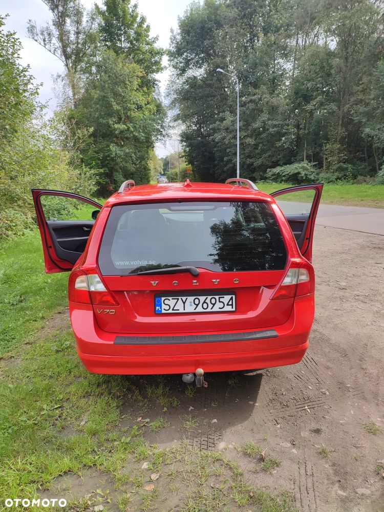 Volvo V70 2.4D Summum - 4