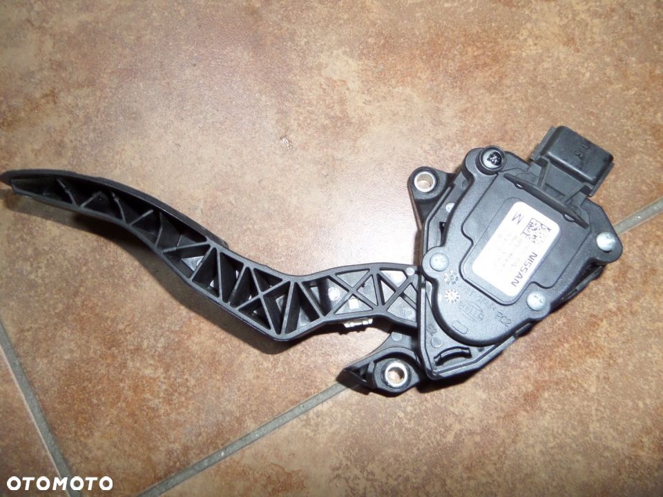 4215 PEDAŁ GAZU X-TRAIL T32 14- 1.6 DCI - 1