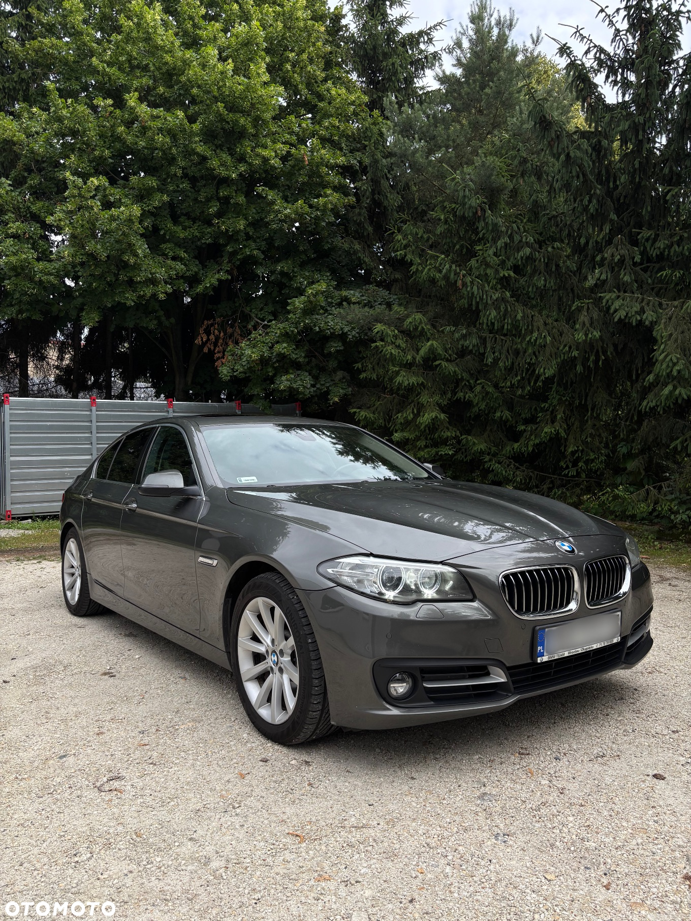 BMW Seria 5 525d xDrive - 2
