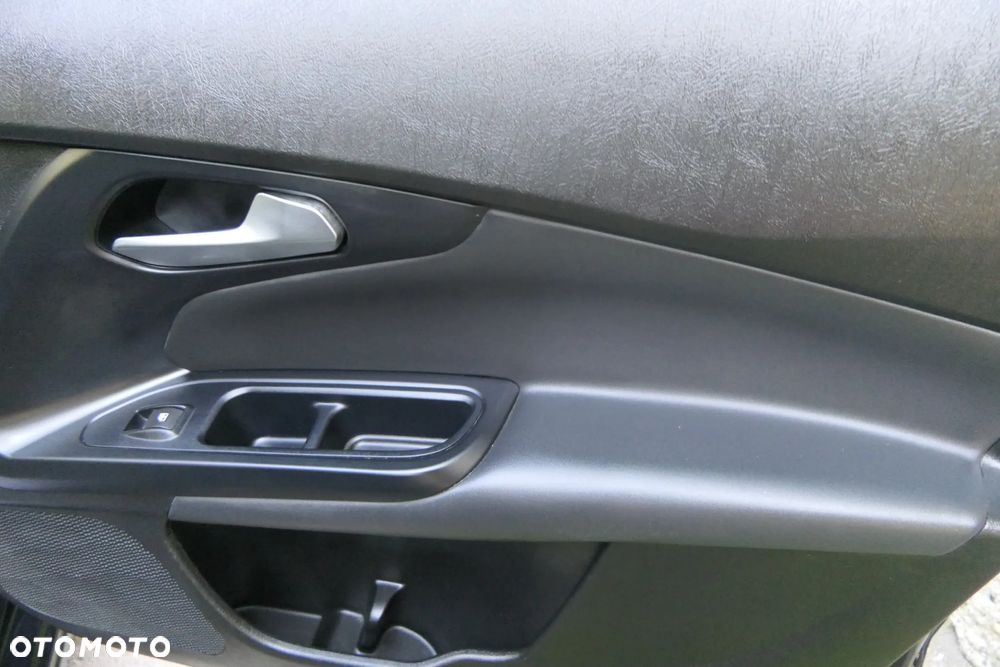 Fiat Tipo 1.6 MultiJet 16v Lounge DDCT - 36