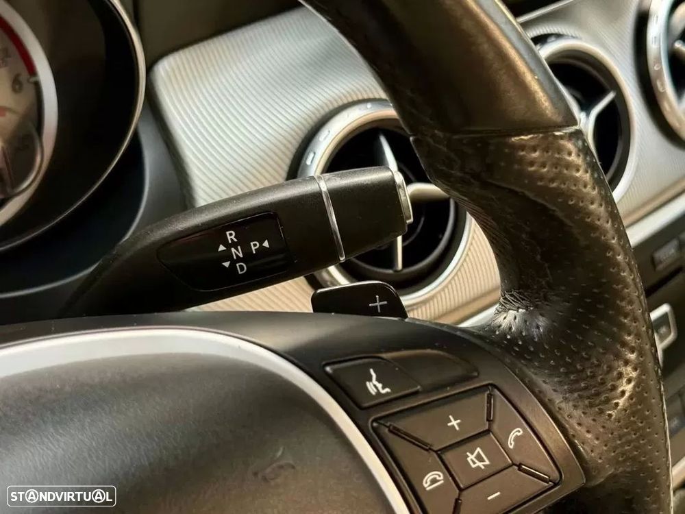 Mercedes-Benz GLA 200 (CDI) d 7G-DCT Urban - 20