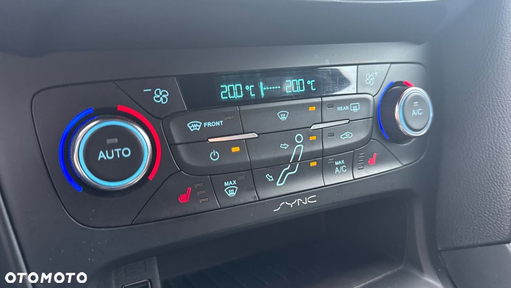 Ford Focus 2.0 EcoBoost ST mit Leder-Exclusiv-Paket - 39
