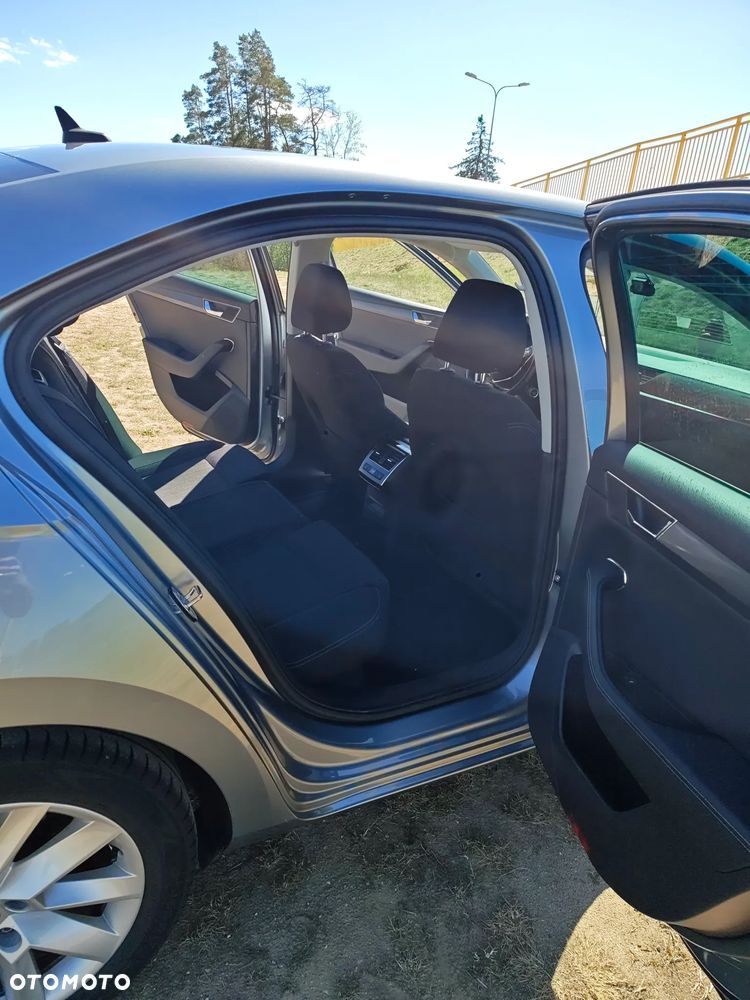 Skoda Superb 1.5 TSI Style DSG - 15