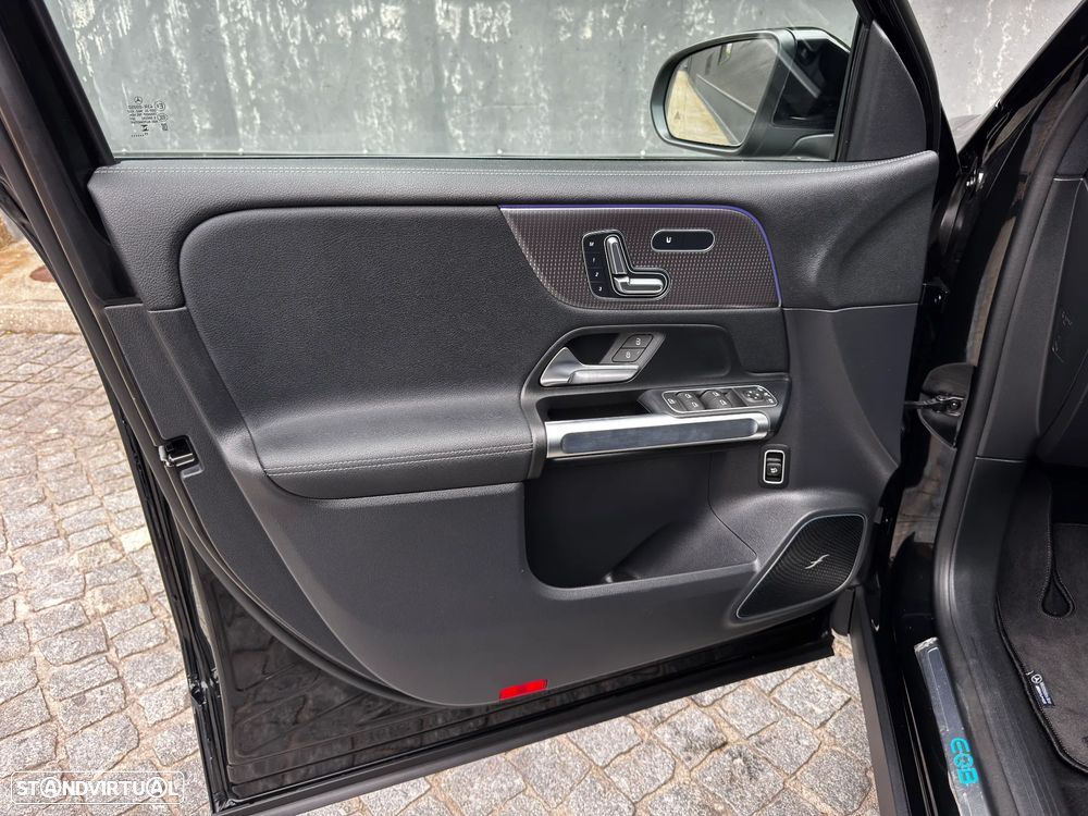 Mercedes-Benz EQB 250+ AMG Line - 17