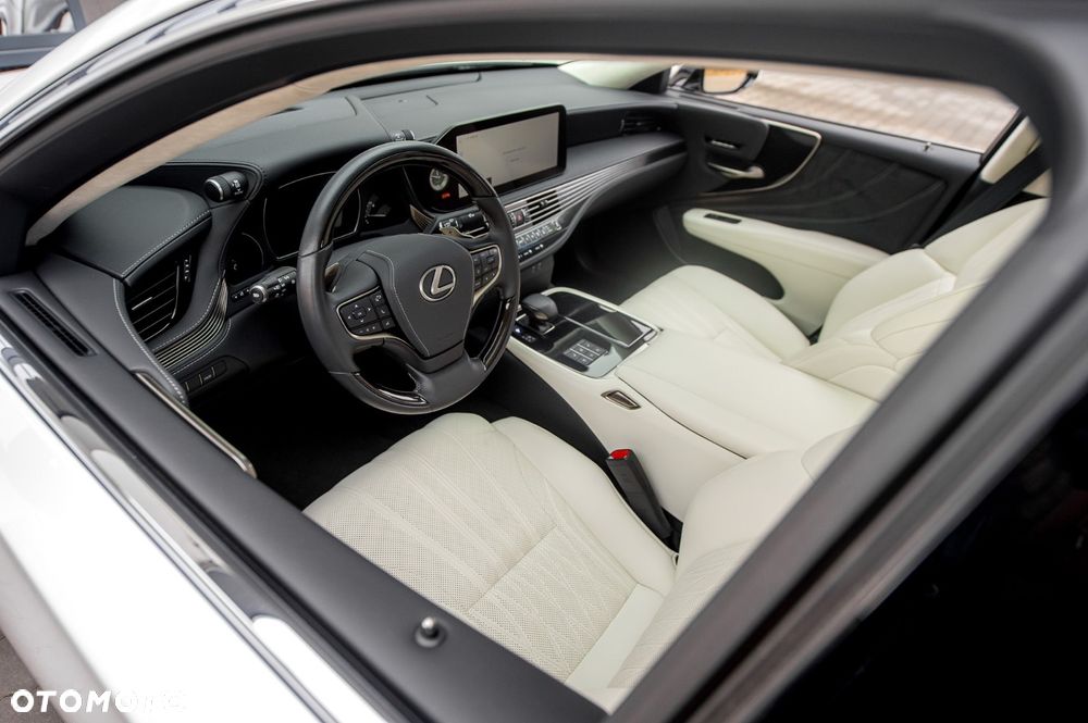 Lexus LS 500h RWD Executive Line - 15