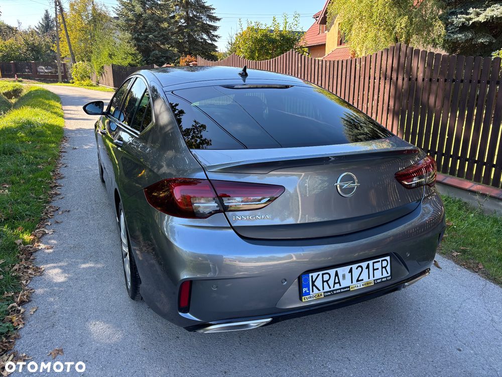Opel Insignia 2.0 BiTurbo D 4x4 Automatik GSI - 4