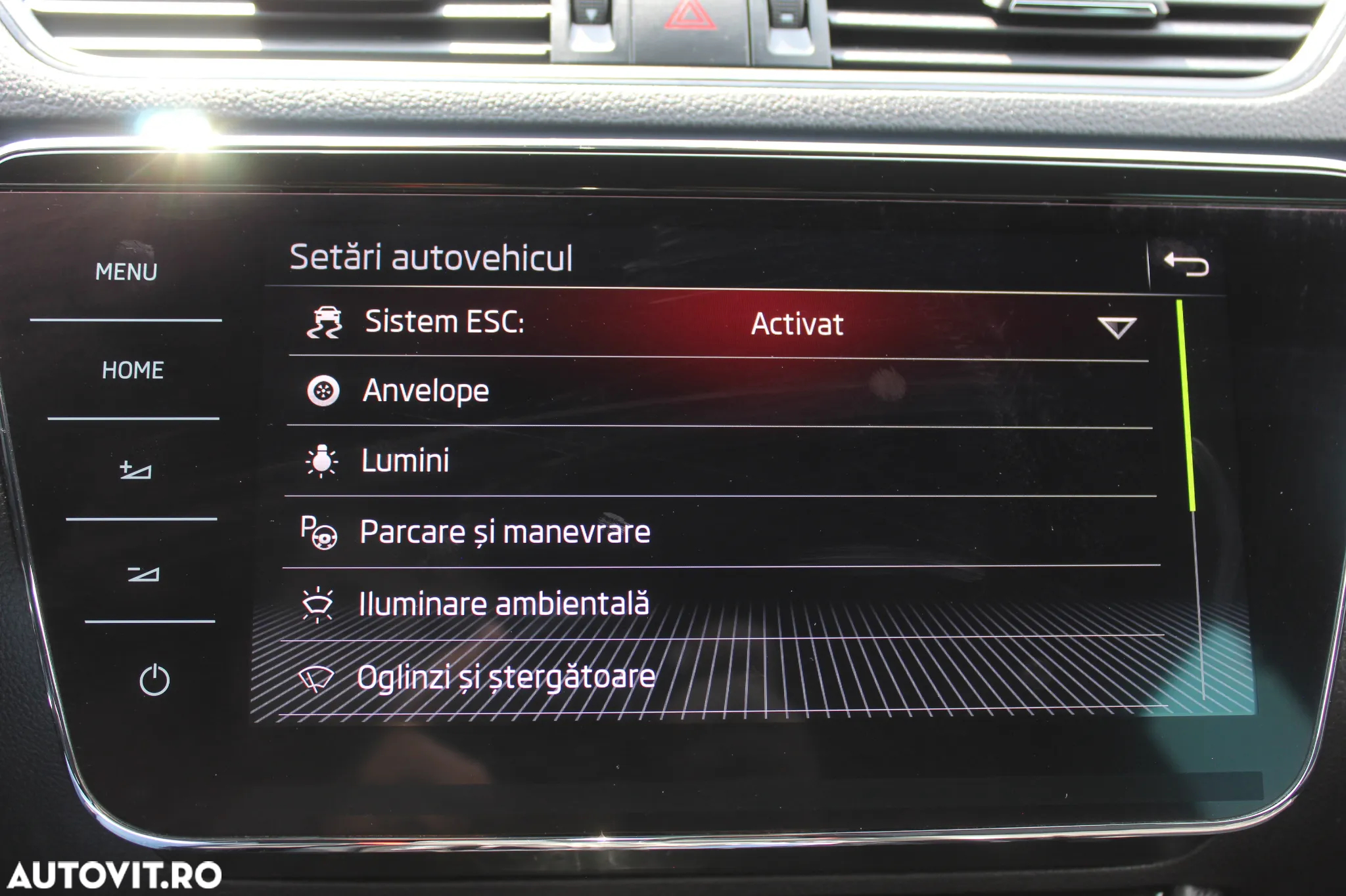 Skoda Superb 2.0 TDI 4X4 DSG Sportline - 32