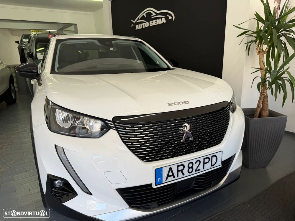 Peugeot 2008 1.2 PureTech Allure - 9