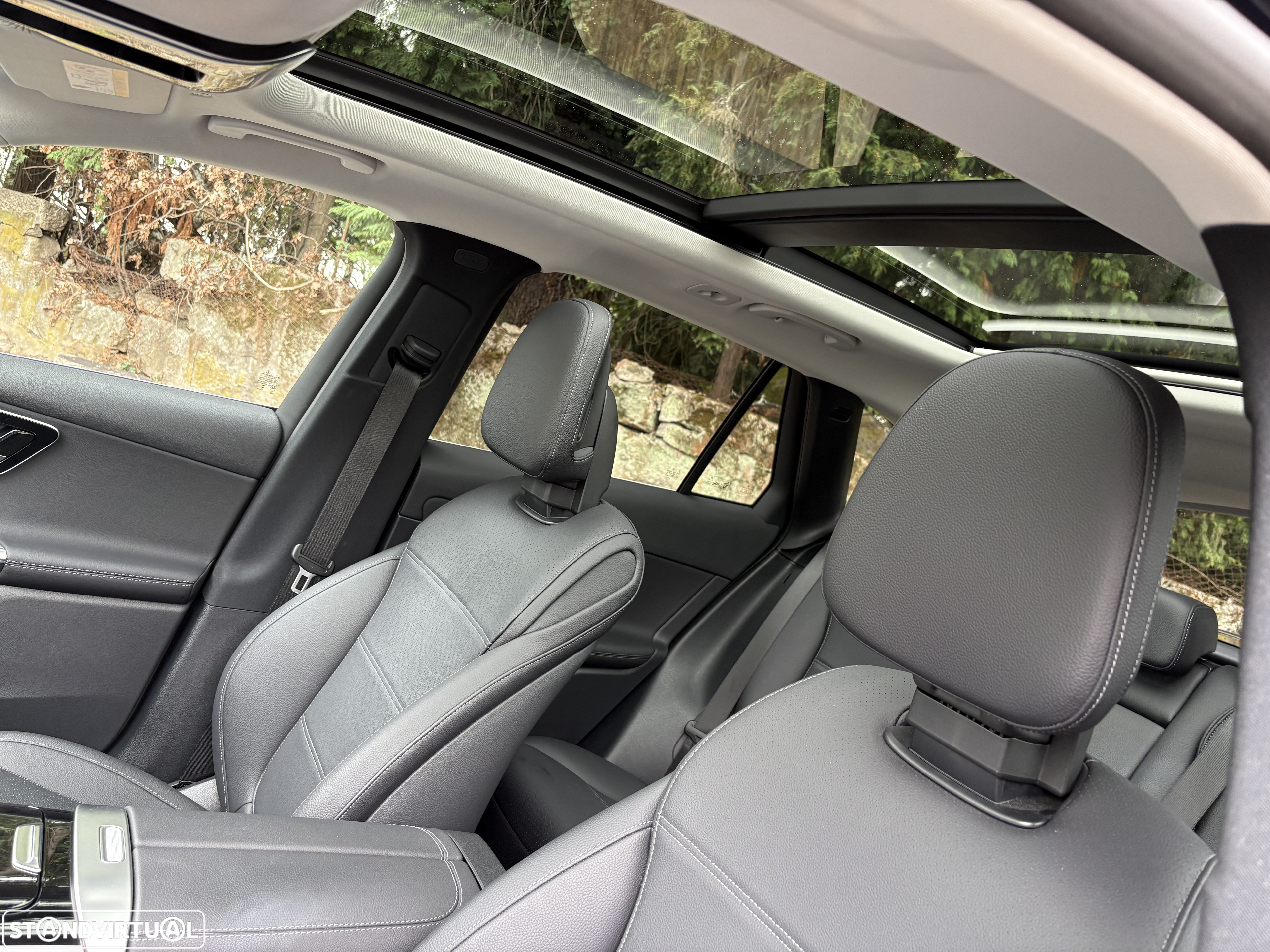Mercedes-Benz GLC 300 Coupe e 4Matic 9G-TRONIC - 9