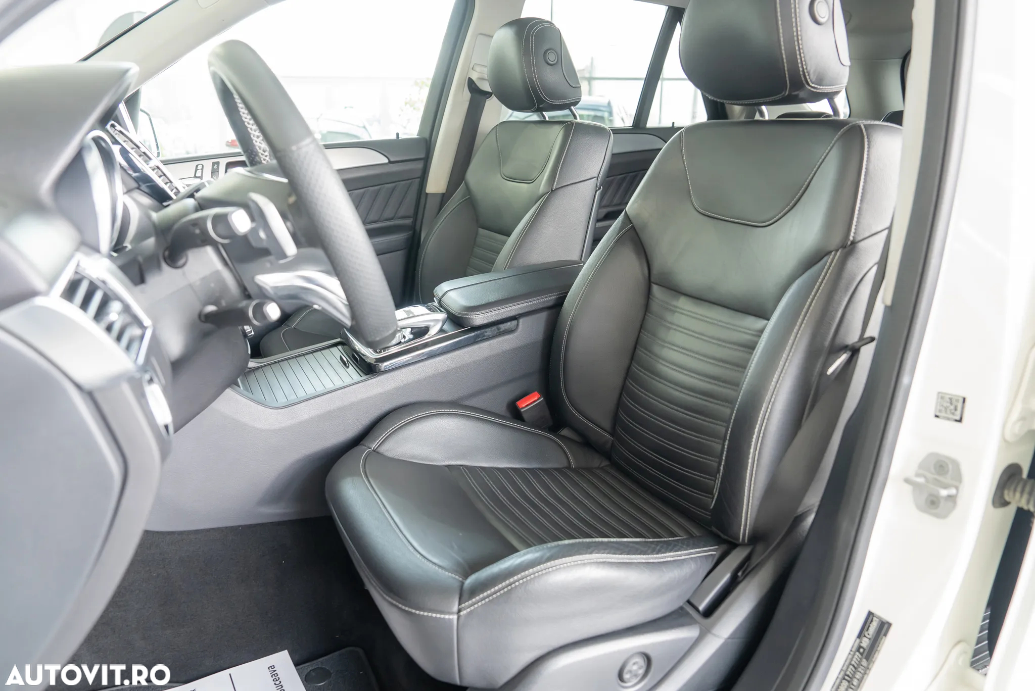 Mercedes-Benz GLE 350 d 4Matic 9G-TRONIC AMG Line - 5