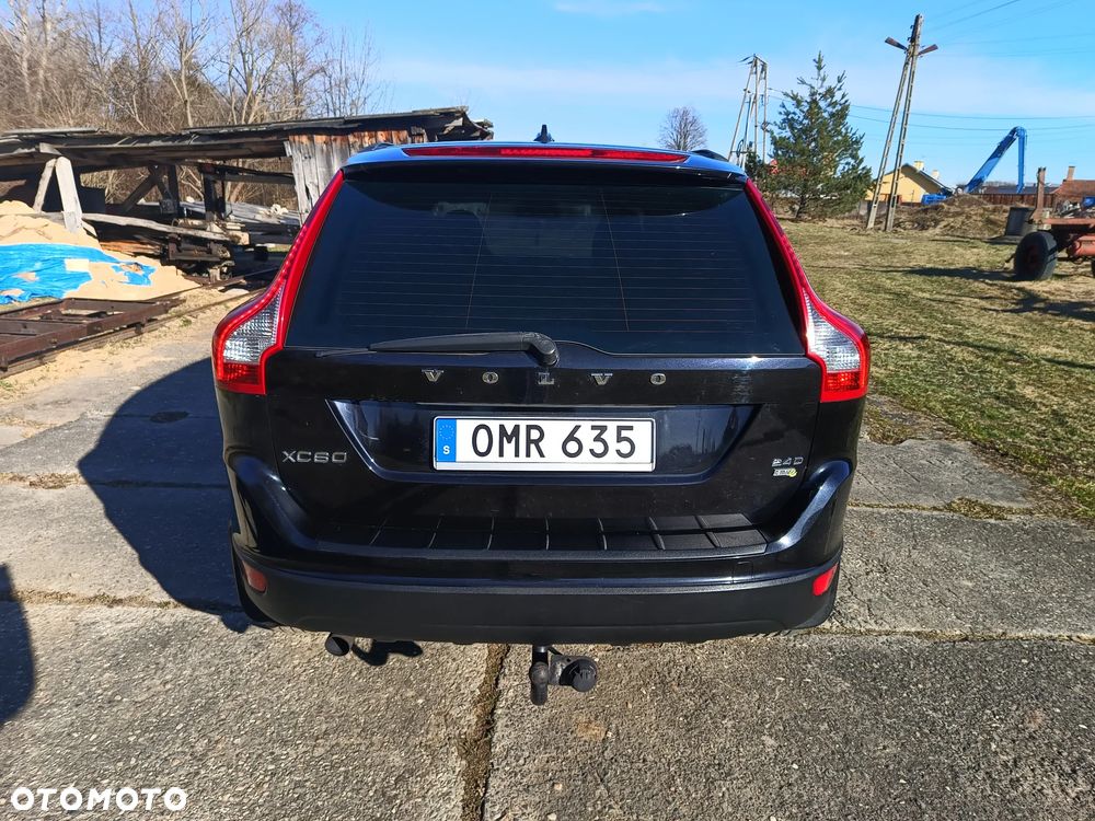 Volvo XC 60 2.4D DRIVe - 11