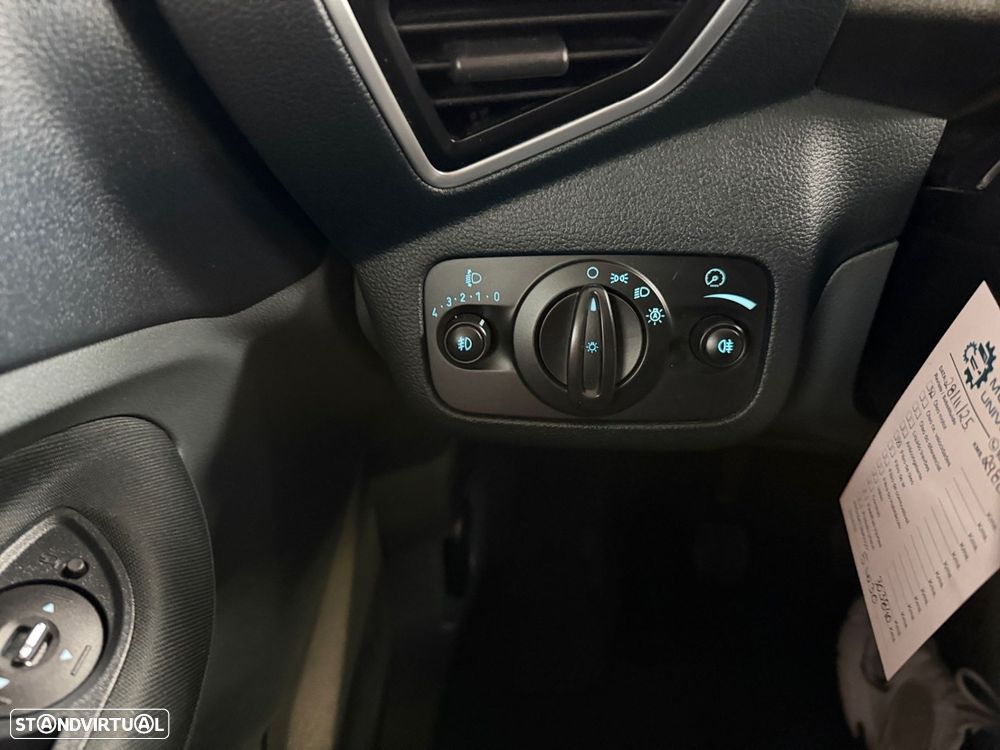 Ford C-Max 1.6 TDCi Titanium S/S - 12