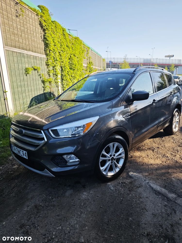 Ford Escape - 2