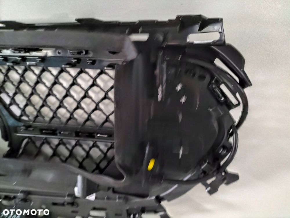 atrapa kratka grill mercedes e klasa w214 22- amg - 8