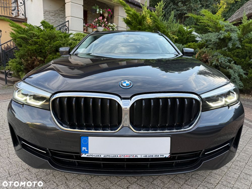 BMW Seria 5 530e xDrive Luxury Line sport - 19
