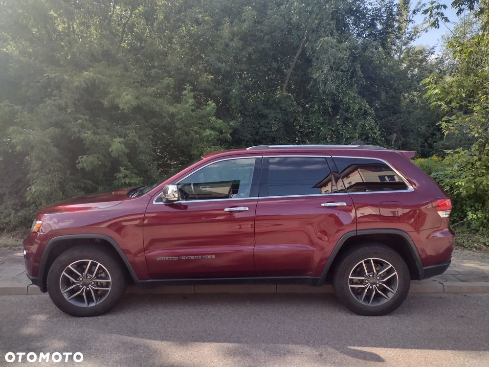 Jeep Grand Cherokee - 1