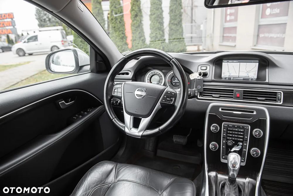 Volvo V70 - 25