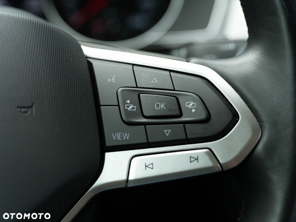Volkswagen Passat Variant 1.5 TSI EVO Elegance - 23