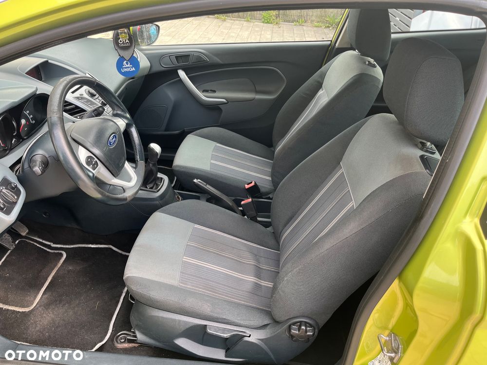Ford Fiesta 1.6 TDCI We will Rock You - 14