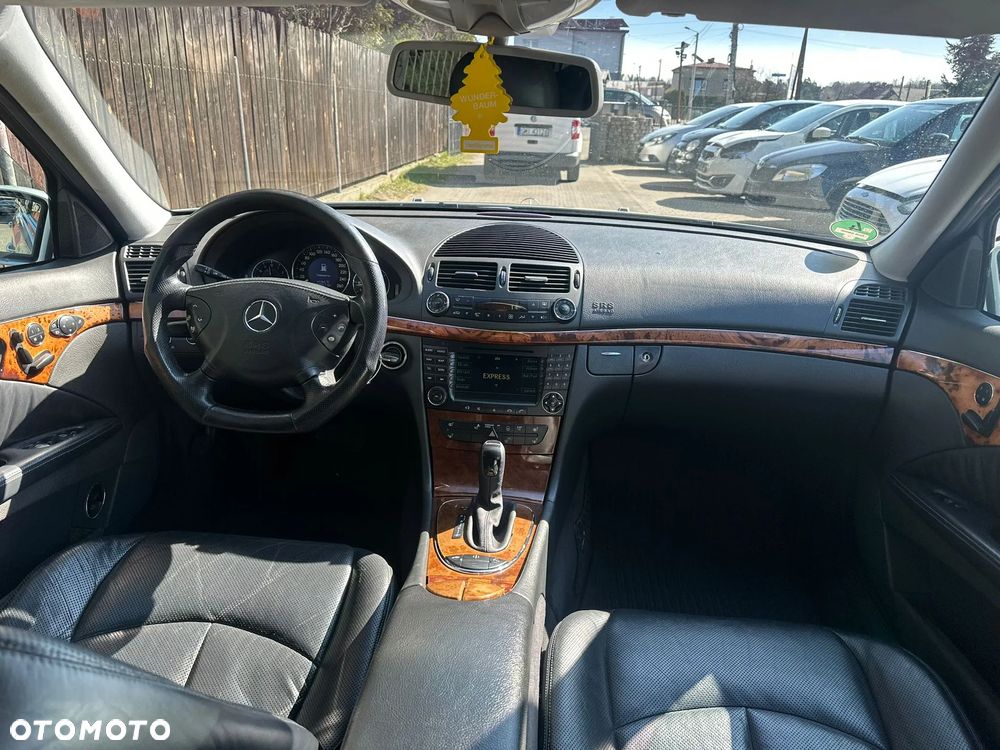 Mercedes-Benz Klasa E - 10