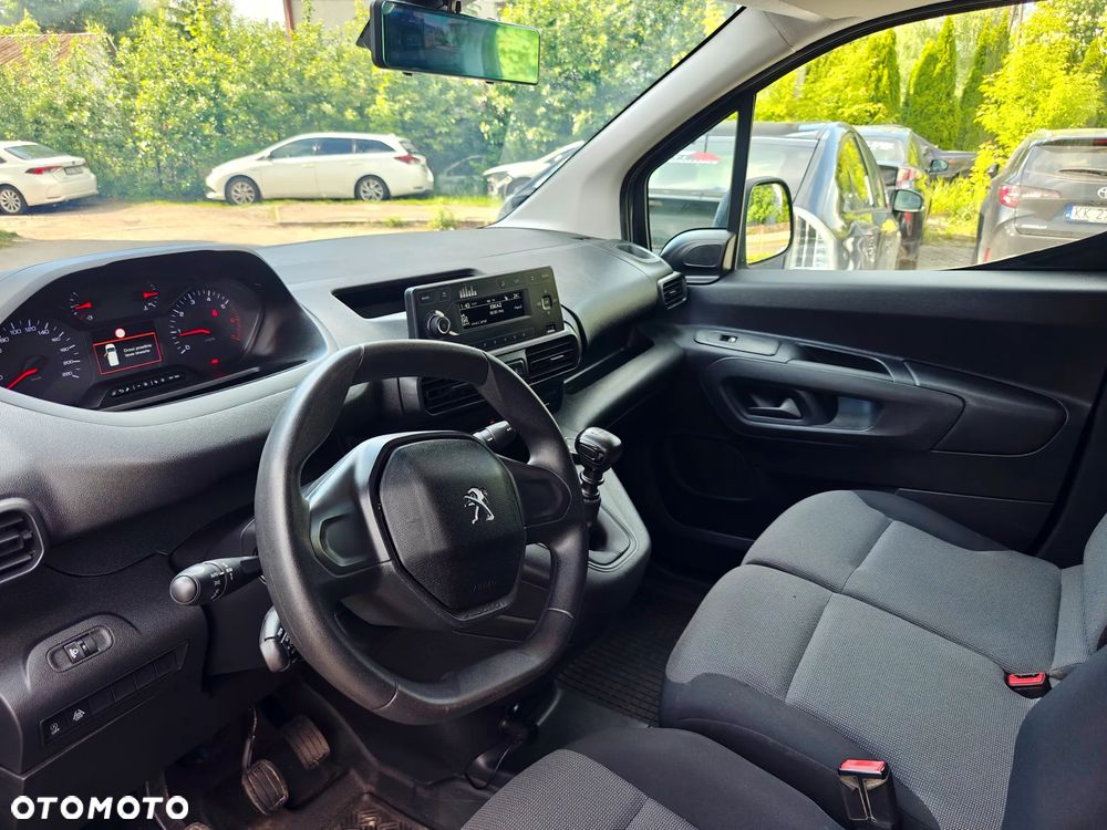 Peugeot Partner - 11