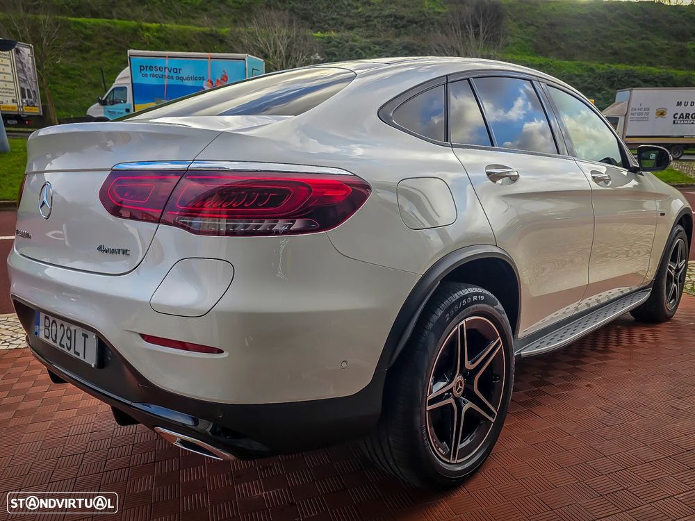 Mercedes-Benz GLC 300 de Coupe 4Matic 9G-TRONIC AMG Line - 8