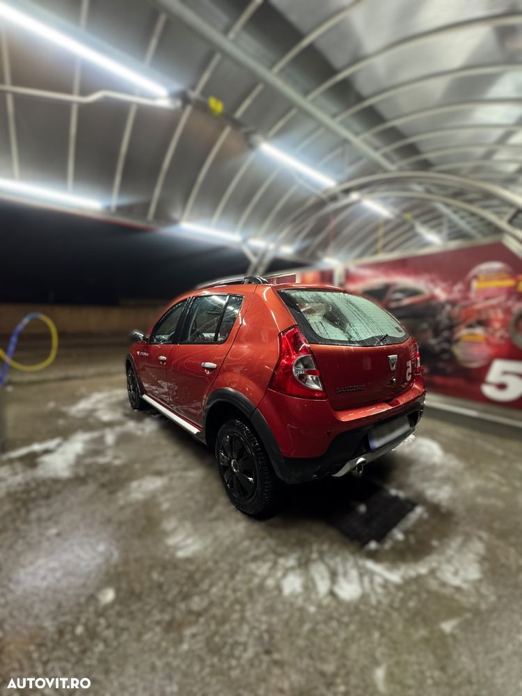 Dacia Sandero 1.5 dCI Stepway - 4