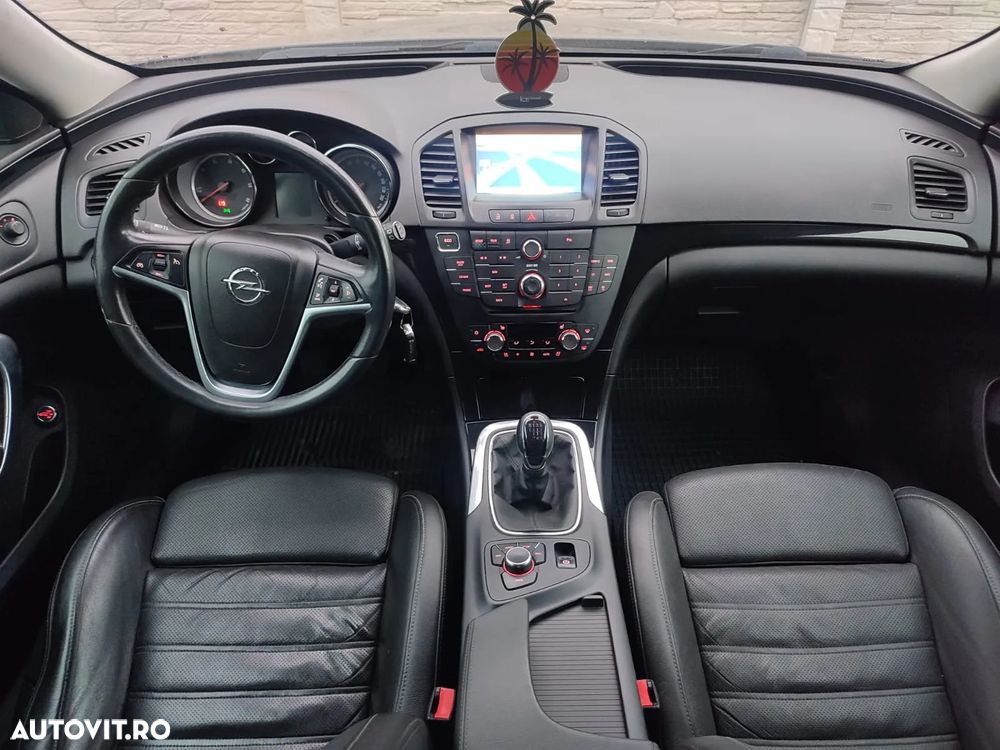 Opel Insignia - 9