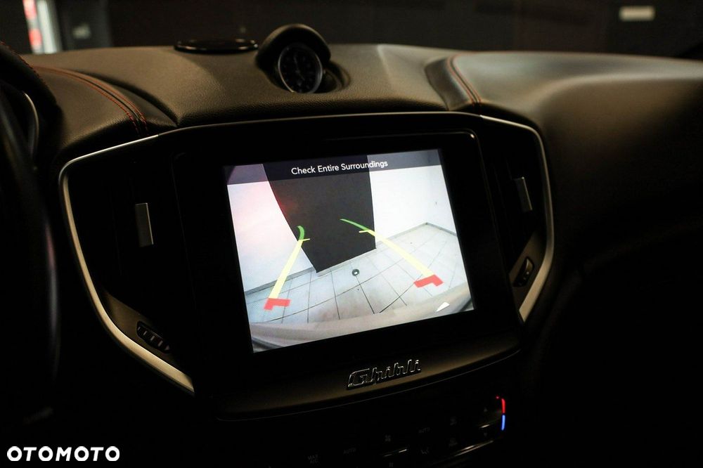 Maserati Ghibli - 25