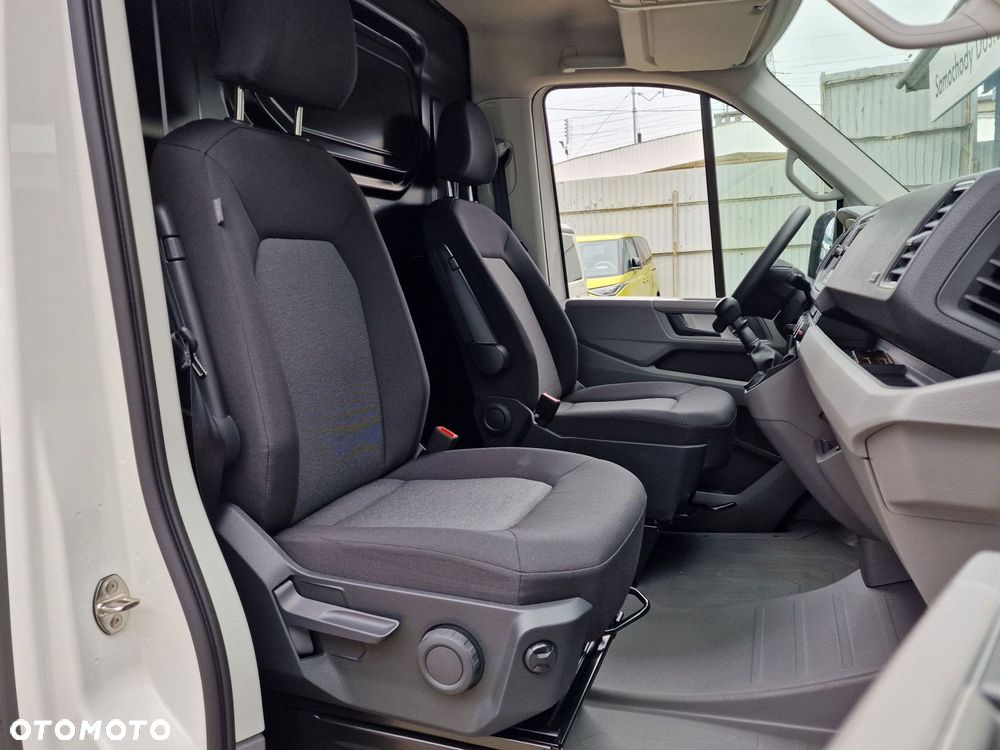 Volkswagen Crafter - 14