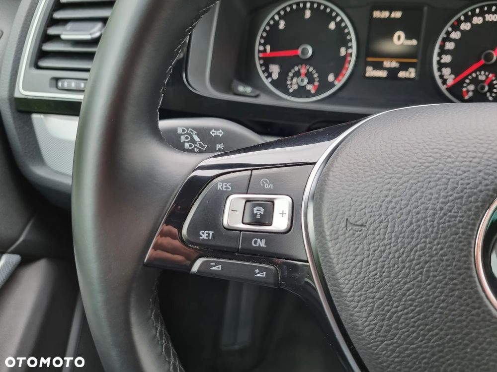 Volkswagen Multivan 2.0 BiTDI L1 Highline - 25