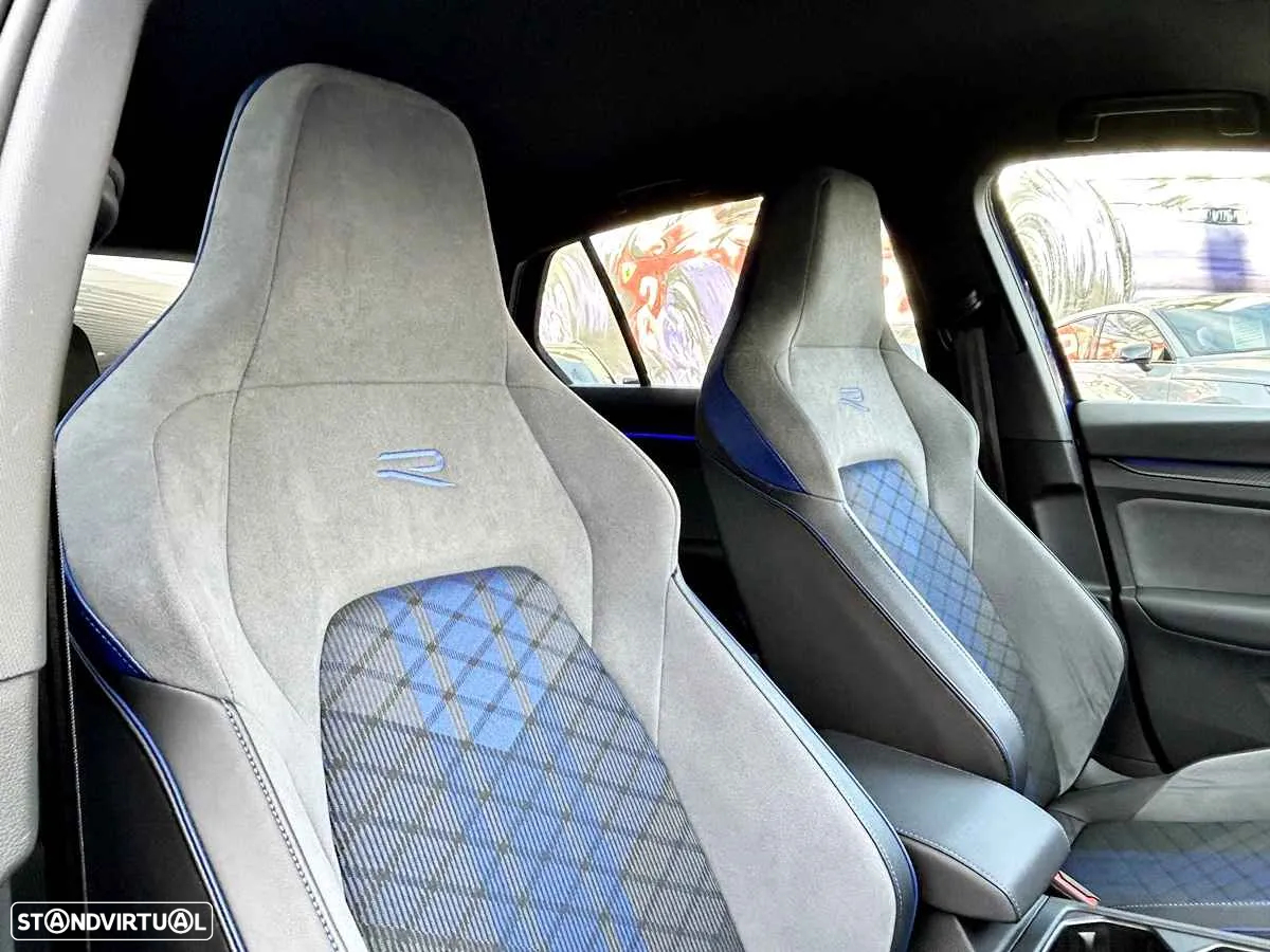 VW Golf 2.0 TSI R DSG - 36