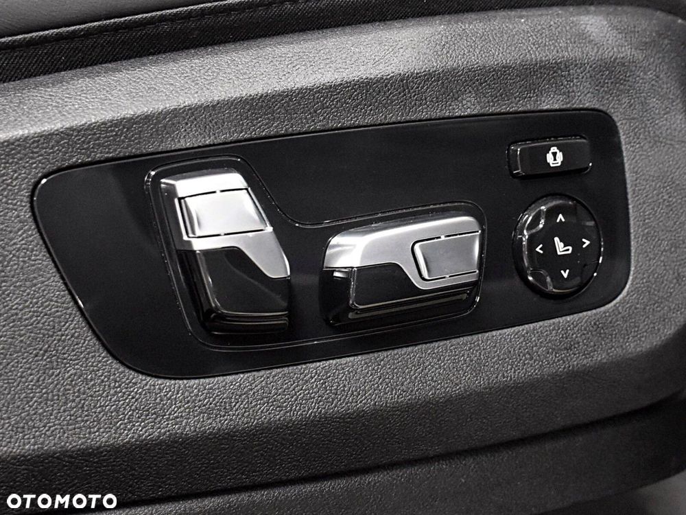 BMW X7 - 18