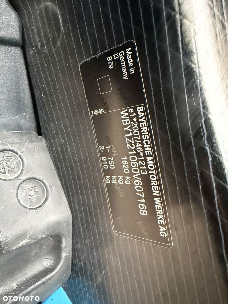 BMW i3 (60 Ah) - 27